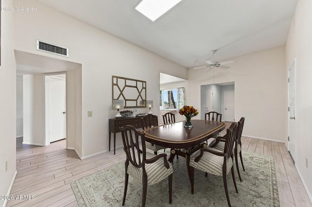 11137 W PALMERAS Drive, Sun City, AZ 85373