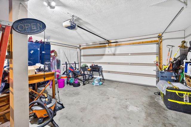 498 Colby Court, Burlington, KY 41005