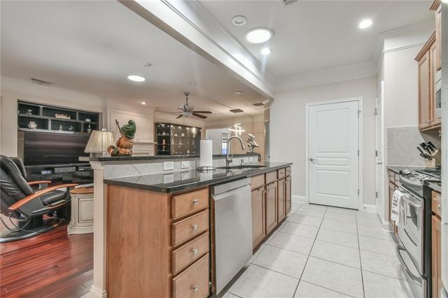 6305 Ashwood Lane, Hoschton, GA 30548
