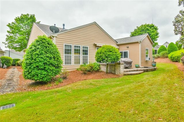 6305 Ashwood Lane, Hoschton, GA 30548