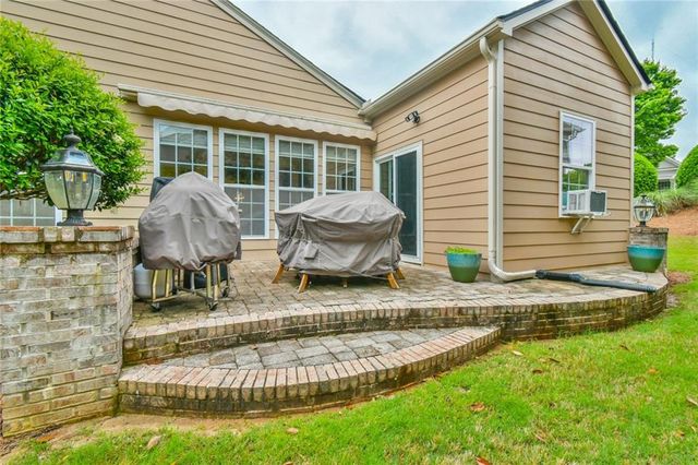 6305 Ashwood Lane, Hoschton, GA 30548