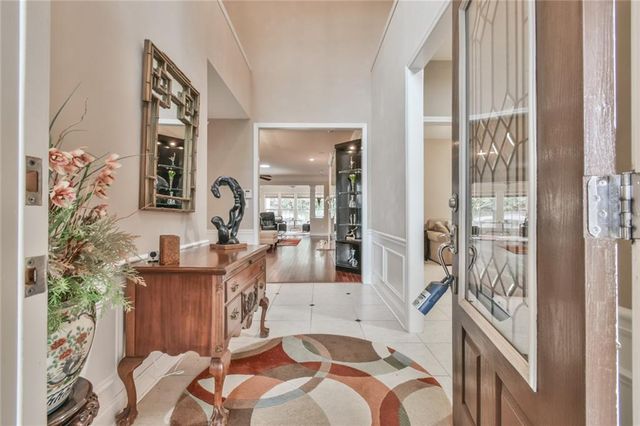 6305 Ashwood Lane, Hoschton, GA 30548