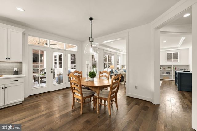 1814 PEABODY DR, Falls Church, VA 22043