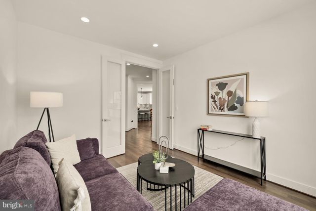 1814 PEABODY DR, Falls Church, VA 22043