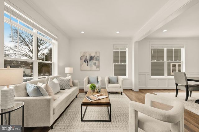 1814 PEABODY DR, Falls Church, VA 22043