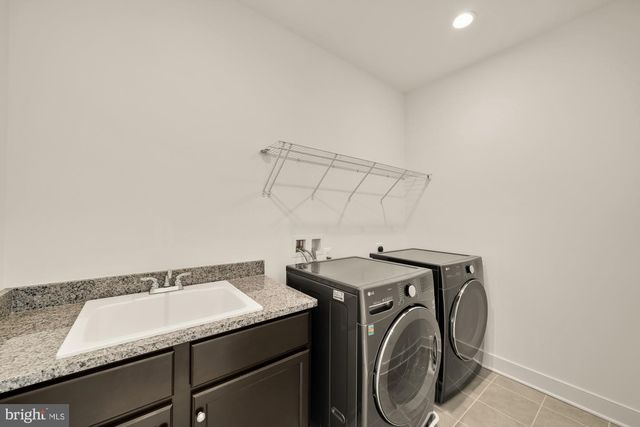 1814 PEABODY DR, Falls Church, VA 22043