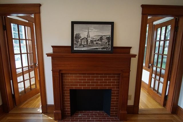 754 Massachusetts Avenue 1, Lexington, MA 02420