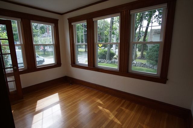 754 Massachusetts Avenue 1, Lexington, MA 02420
