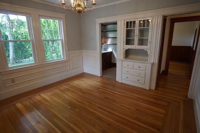 754 Massachusetts Avenue 1, Lexington, MA 02420