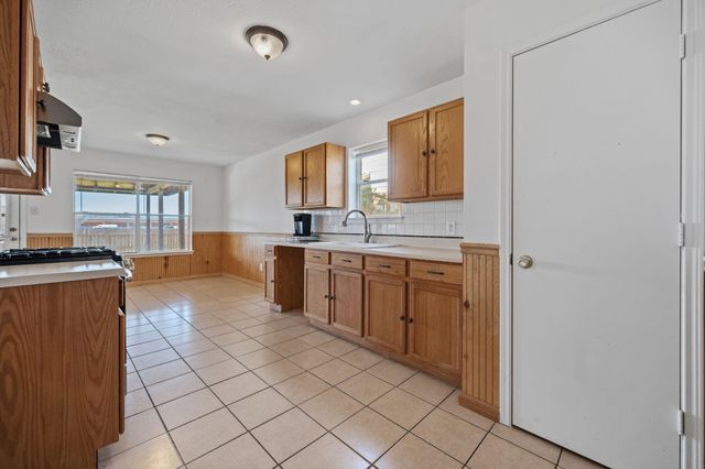 9815 Lonsford Drive, Houston, TX 77086