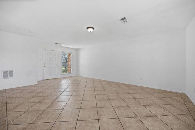 9815 Lonsford Drive, Houston, TX 77086