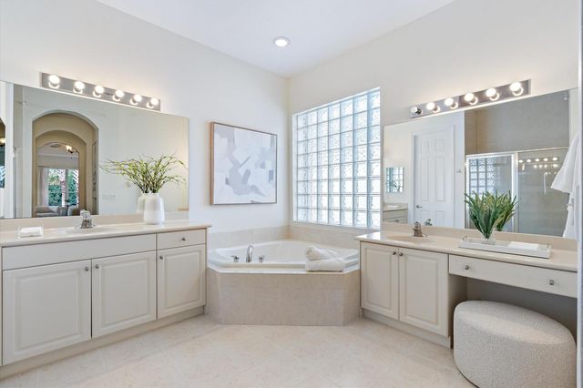 12391 NW 78th Manor NW, Parkland, FL 33076