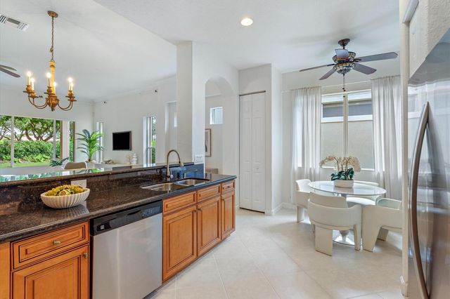12391 NW 78th Manor NW, Parkland, FL 33076