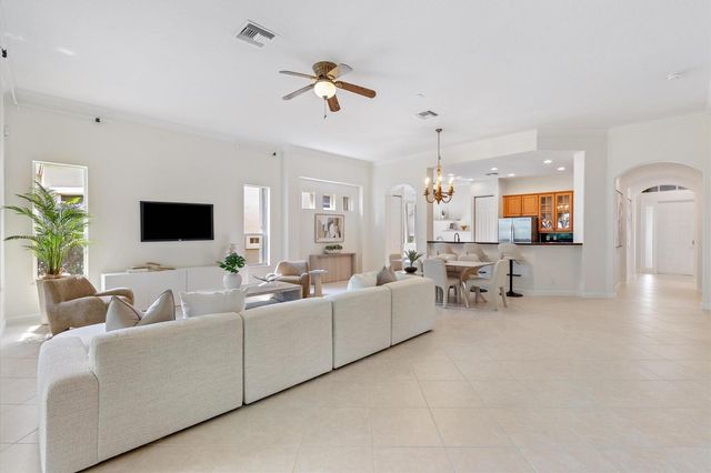 12391 NW 78th Manor NW, Parkland, FL 33076