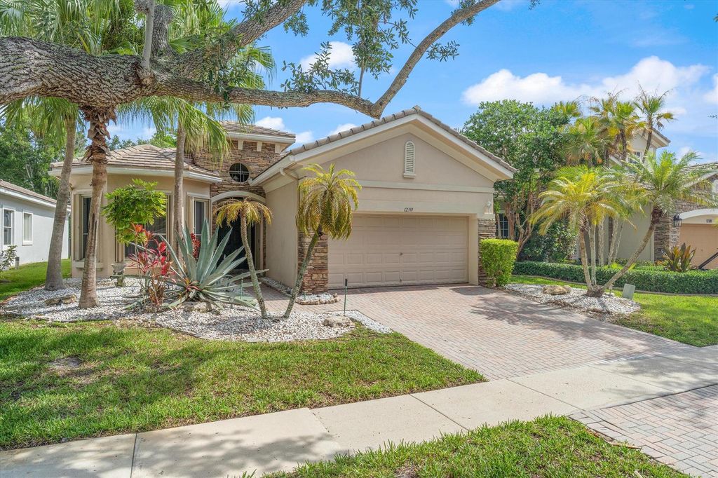 12391 NW 78th Manor NW, Parkland, FL 33076
