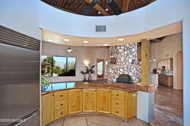 1504 N Desert Trumpet Court, Tucson, AZ 85745