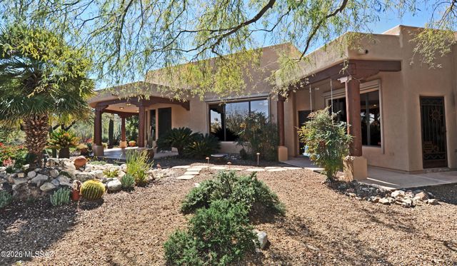 1504 N Desert Trumpet Court, Tucson, AZ 85745
