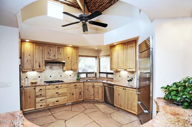 1504 N Desert Trumpet Court, Tucson, AZ 85745