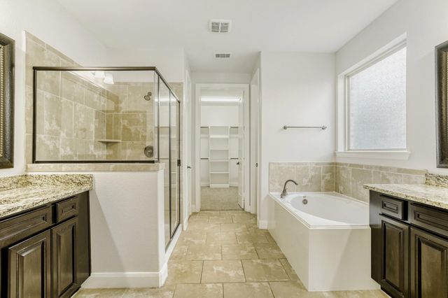 21802 Avalon Queen Drive, Spring, TX 77379