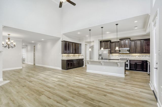 21802 Avalon Queen Drive, Spring, TX 77379