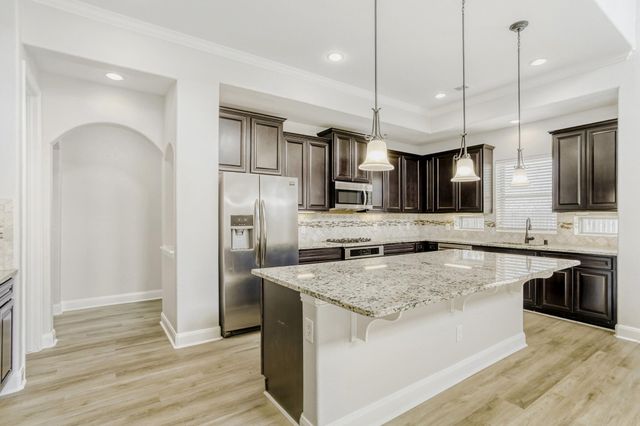 21802 Avalon Queen Drive, Spring, TX 77379