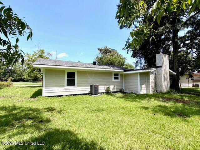 4513 Pine Street, Moss Point, MS 39563