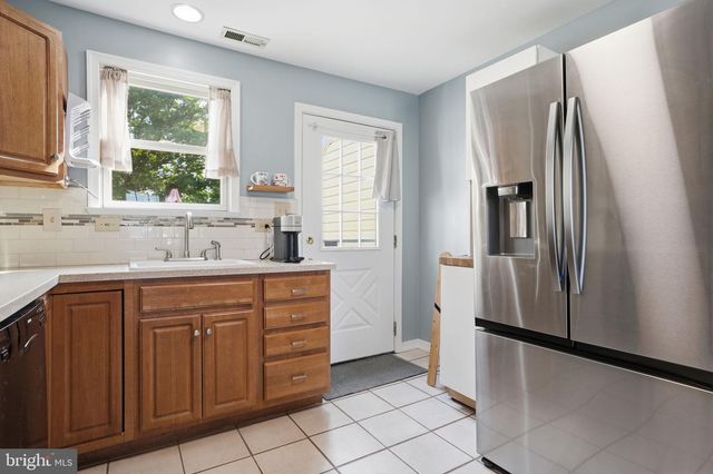 43 ALTHEA AVE, Morrisville, PA 19067