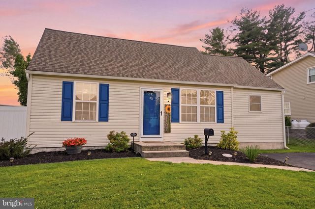 43 ALTHEA AVE, Morrisville, PA 19067
