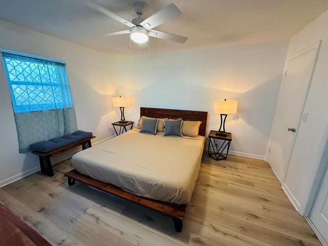 1659 Magnolia Dr Lane, West Palm Beach, FL 33417