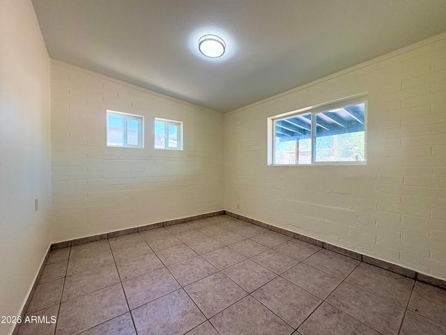 659 S CENTER Street, Mesa, AZ 85210