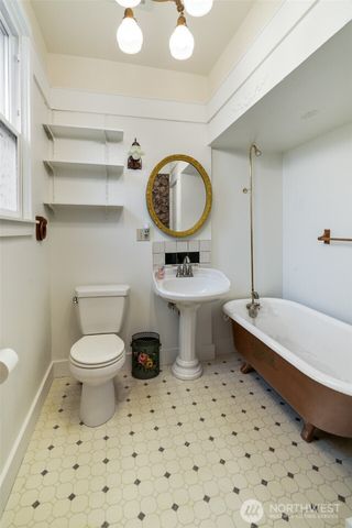 1012 20th Avenue S, Seattle, WA 98144