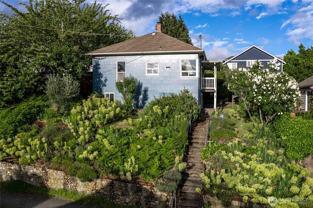 1012 20th Avenue S, Seattle, WA 98144