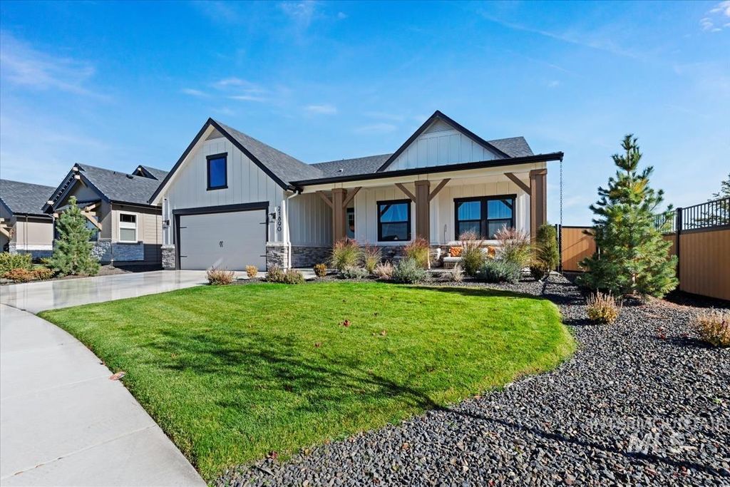 21890 Paint Ave, Star, ID 83669