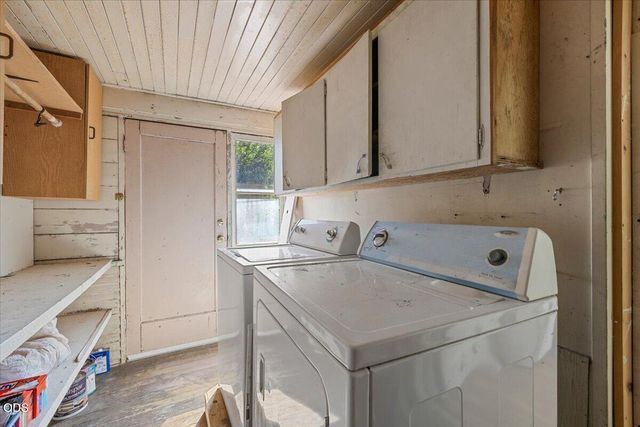 332 N Ivy Street, Medford, OR 97501