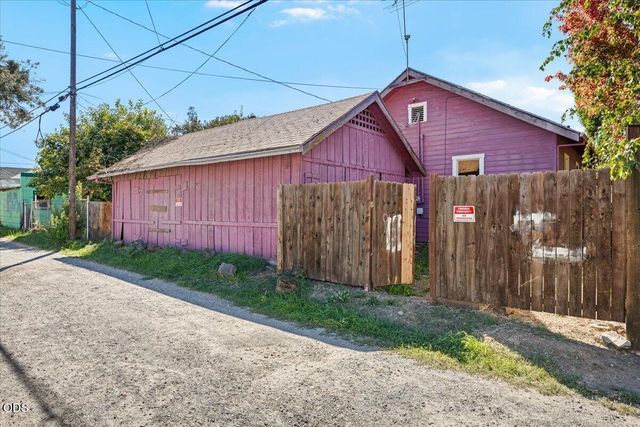 332 N Ivy Street, Medford, OR 97501