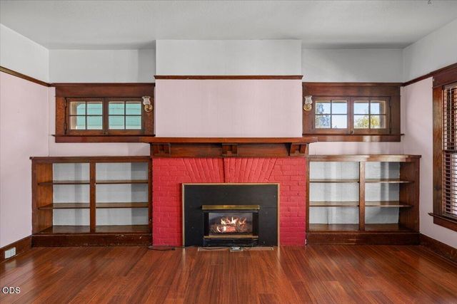 332 N Ivy Street, Medford, OR 97501