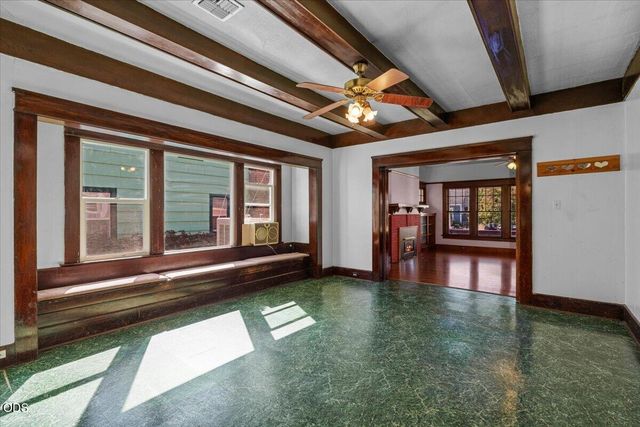 332 N Ivy Street, Medford, OR 97501