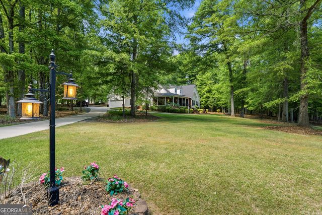 197 Stone Edge Drive, Gray, GA 31032