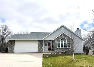 1407 Villa Park COURT, West Bend, WI 53090