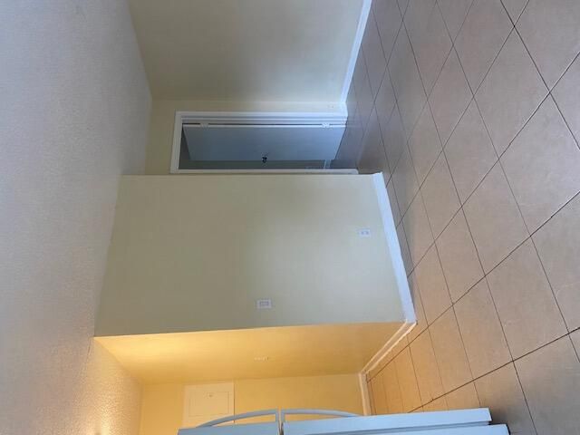 709 6TH Street 3, West Palm Beach, FL 33401