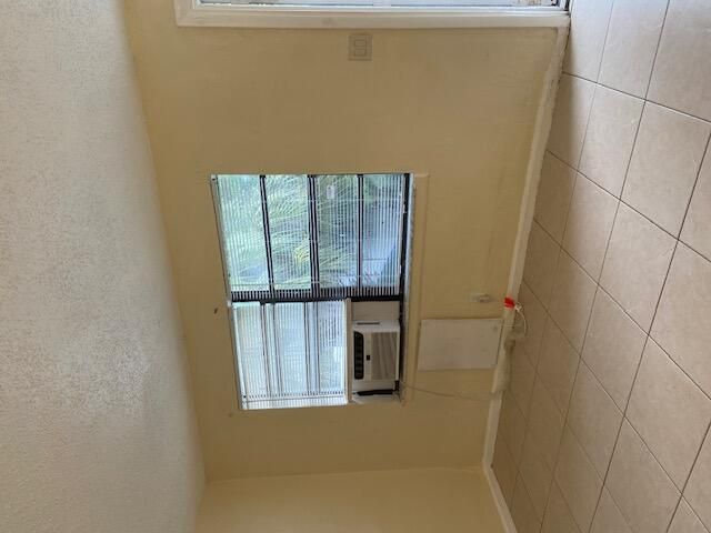 709 6TH Street 3, West Palm Beach, FL 33401