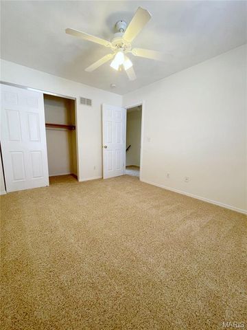 501 PONDEROSA Avenue 3, O'fallon, IL 62269