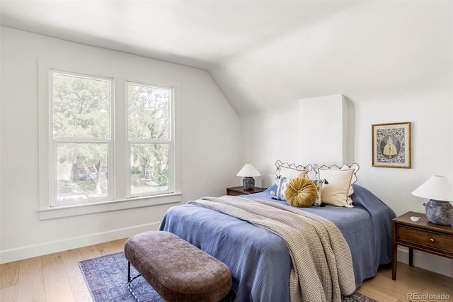 2563 N Emerson Street, Denver, CO 80205