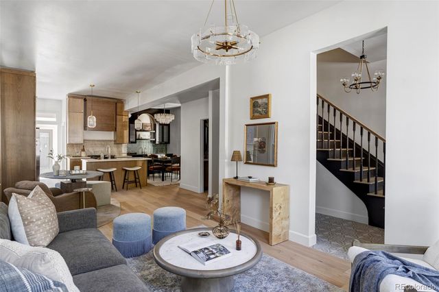 2563 N Emerson Street, Denver, CO 80205
