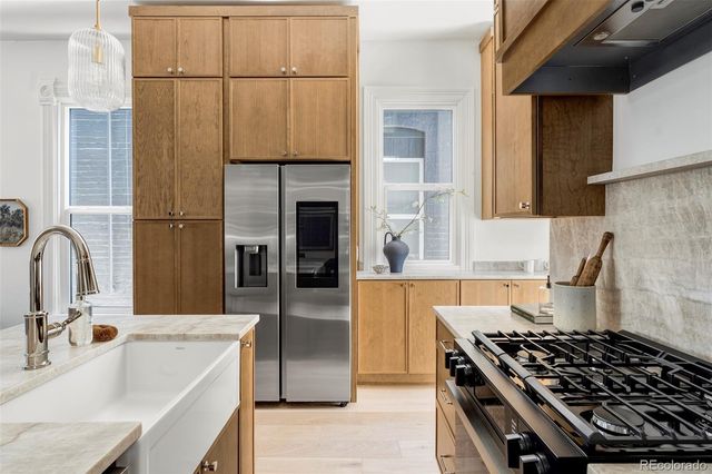2563 N Emerson Street, Denver, CO 80205