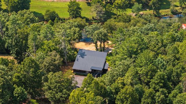 744 Bear Walk Road, Mineral Bluff, GA 30559
