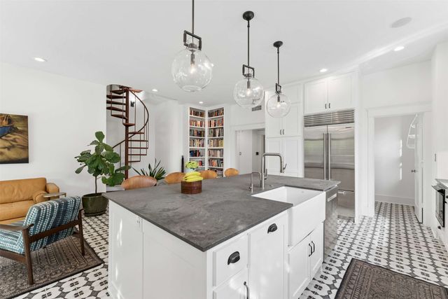 5120 Worth Street, Dallas, TX 75214