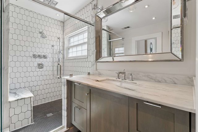 5120 Worth Street, Dallas, TX 75214