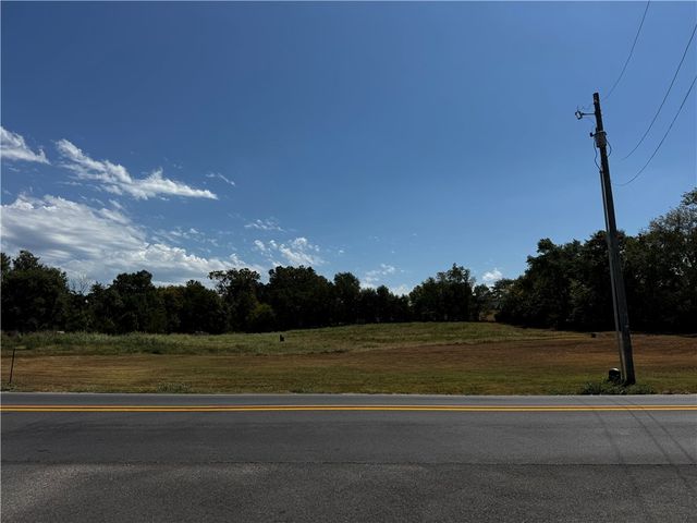 1018 S Main Street, Cave Springs, AR 72762