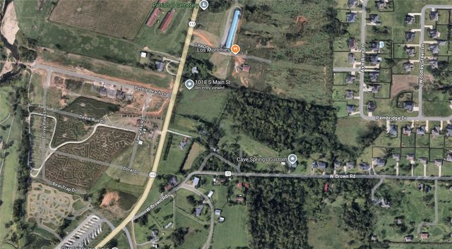 1018 S Main Street, Cave Springs, AR 72762